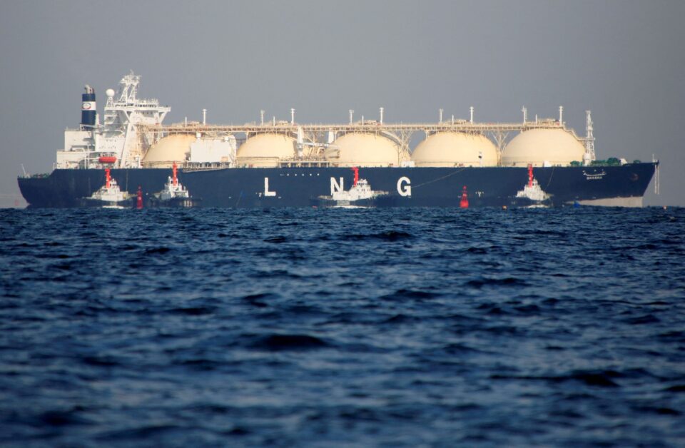 2022-02-01T010049Z_1390100919_RC2PAS9IDKVF_RTRMADP_3_UKRAINE-CRISIS-LNG-QATAR-EXPLAINER-960x628.jpg