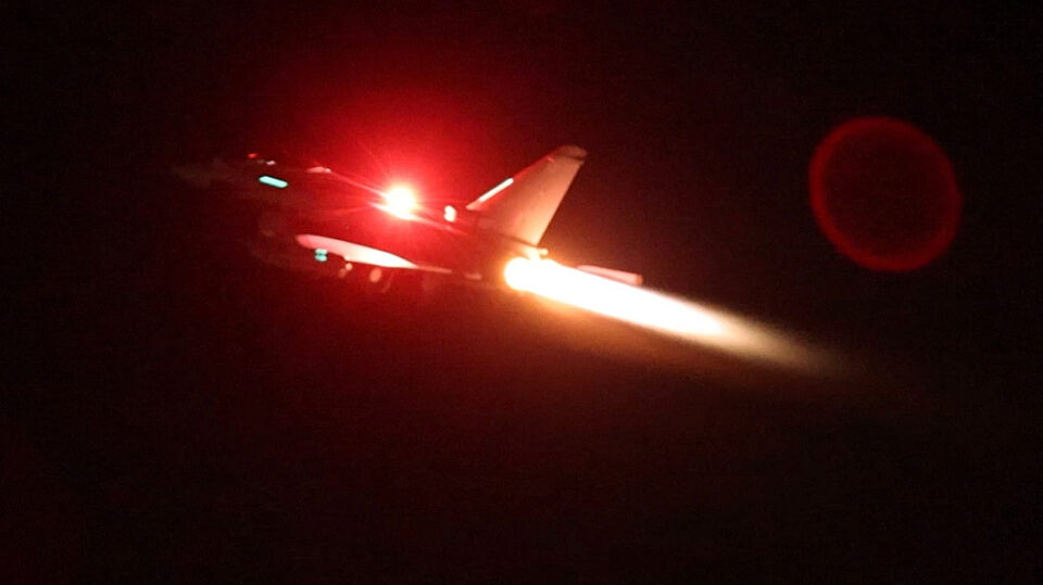 2024-01-12T012615Z_1116992409_RC2ZF5AMF7TY_RTRMADP_3_ISRAEL-PALESTINIANS-YEMEN-STRIKE-960x539.jpg