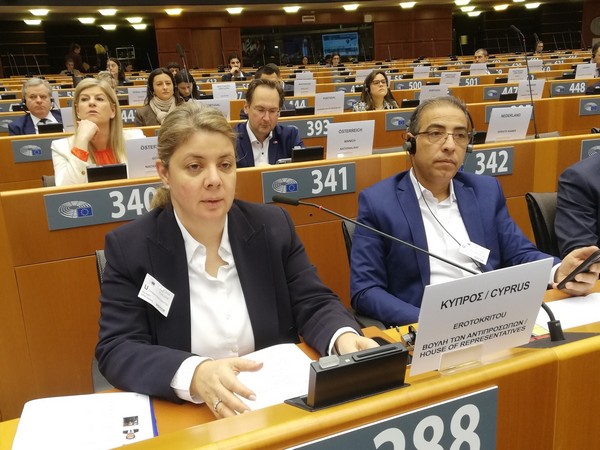 39772.jpg