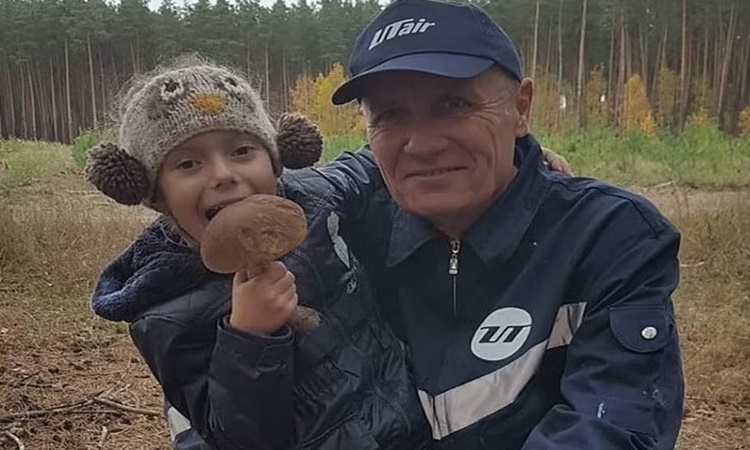 alisa-pappous-oukrania-ekso.jpg