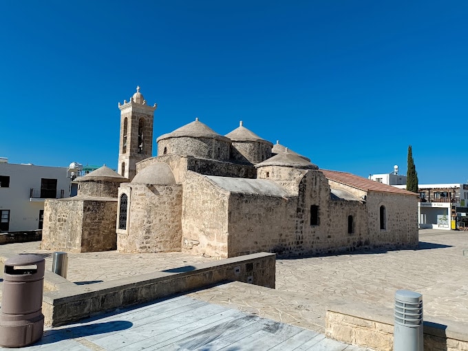 Ayia-Paraskevi-church-in-Yeroskipou-1.jpg