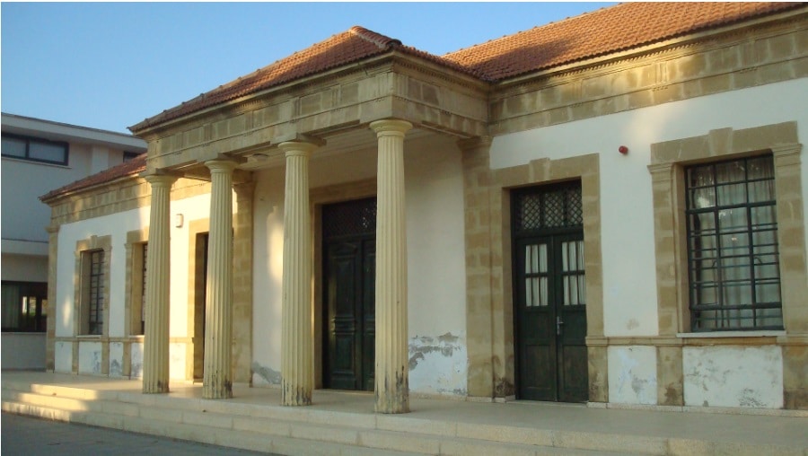 Ayios-Dhometios-2.jpg