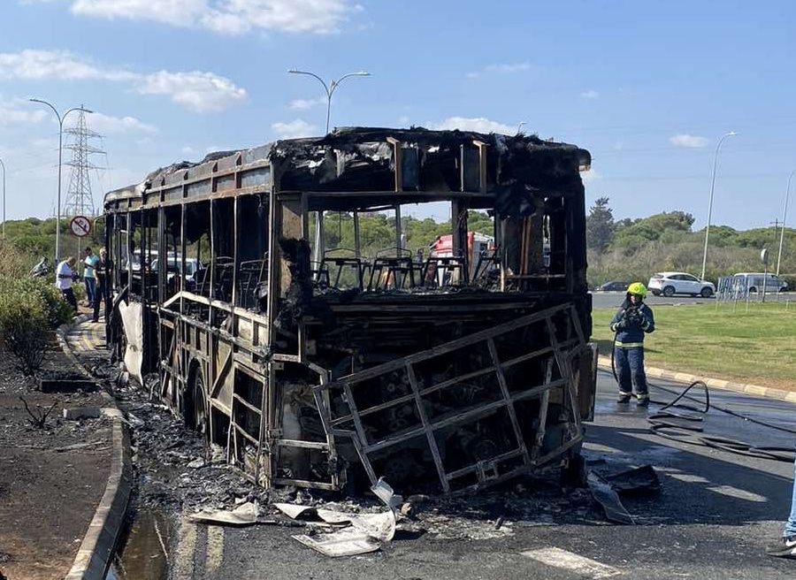 bus-that-caught-fire-in-Napa.jpg