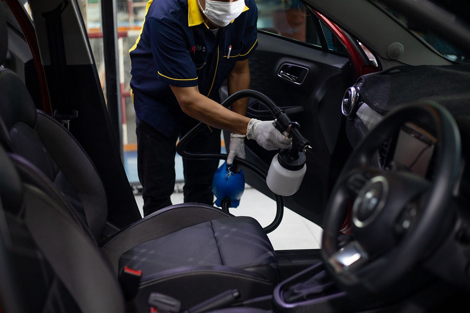 car-1.jpg