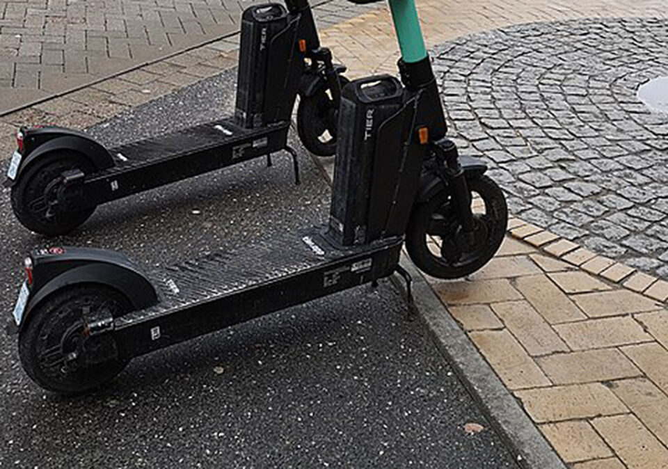 E-Scooter_TIER_Flensburg_March_2021-960x674.jpg