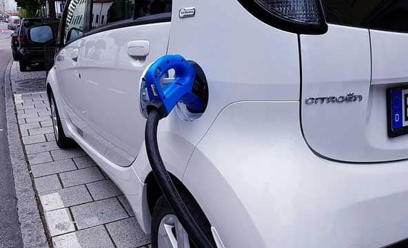 electric-car-4276419_640.jpg