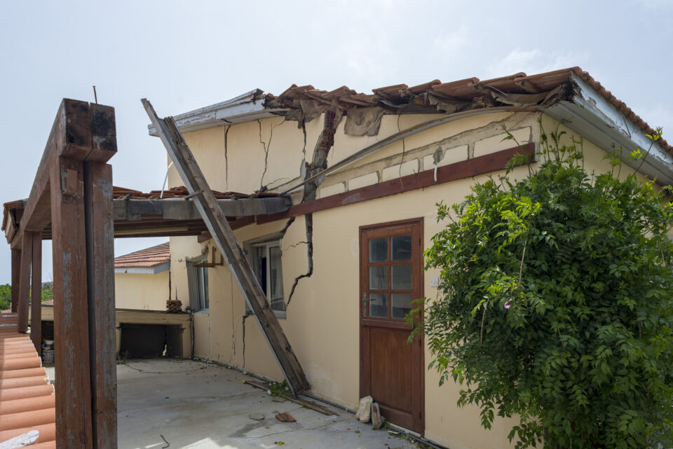 feature-bejay-main-A-damaged-home-just-outside-Pissouri-960x641.jpg