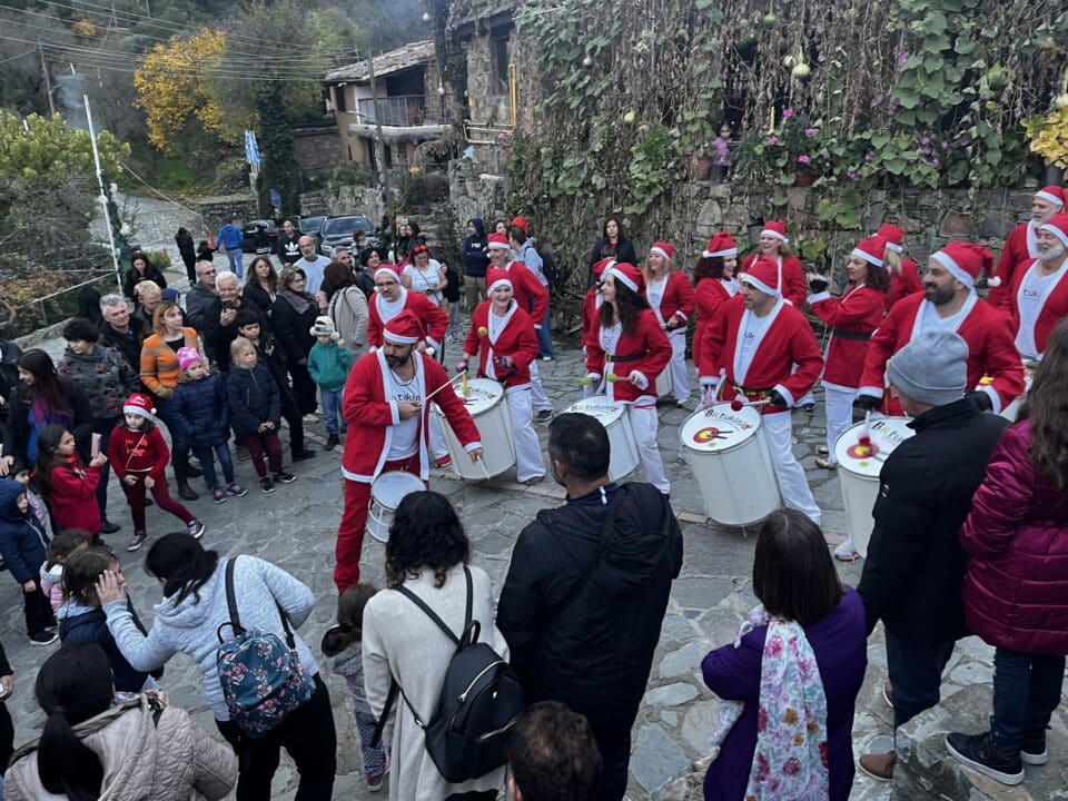 fikardou-xmas-village-3-960x720.jpg