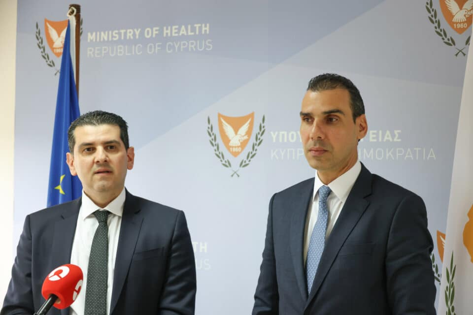 Health-Minister-Michael-Damianos-Deputy-minister-of-health-Greece-4-960x640.jpg
