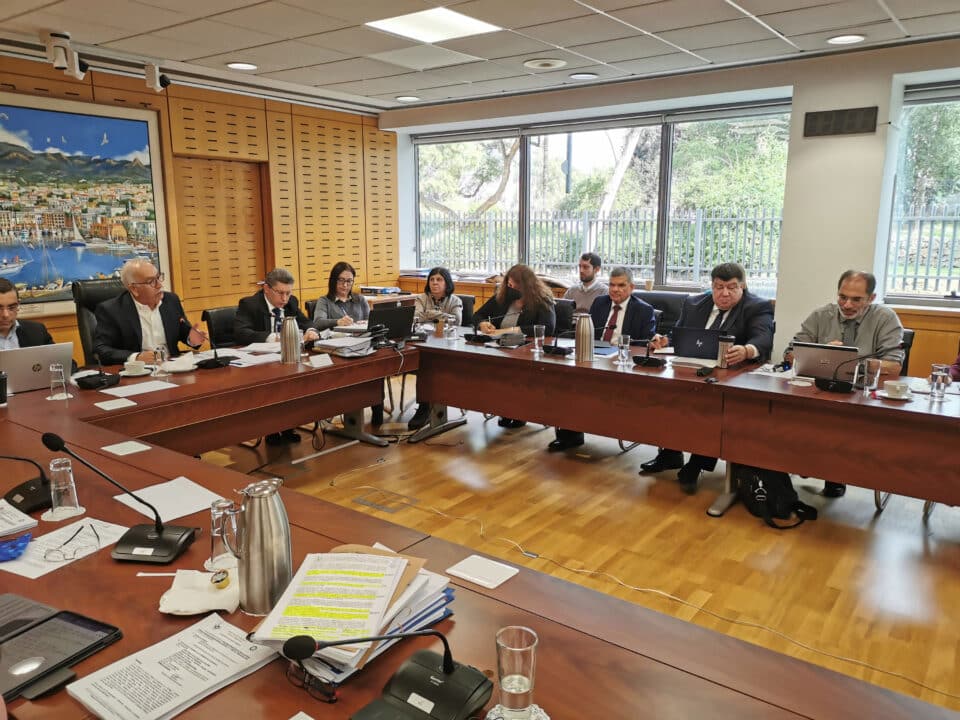 House-Audit-Committee-960x720.jpg