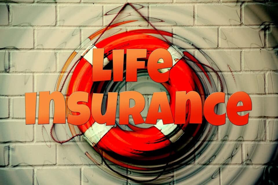 insurance-960x640.jpg