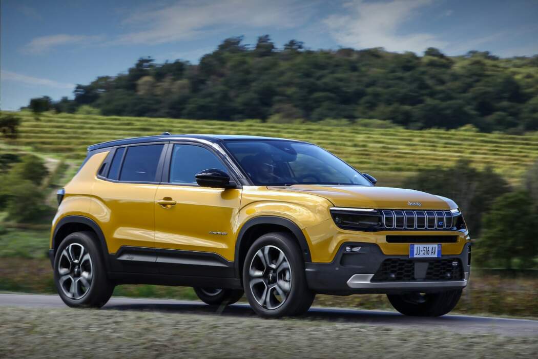 JEEP-AVANGER.jpeg