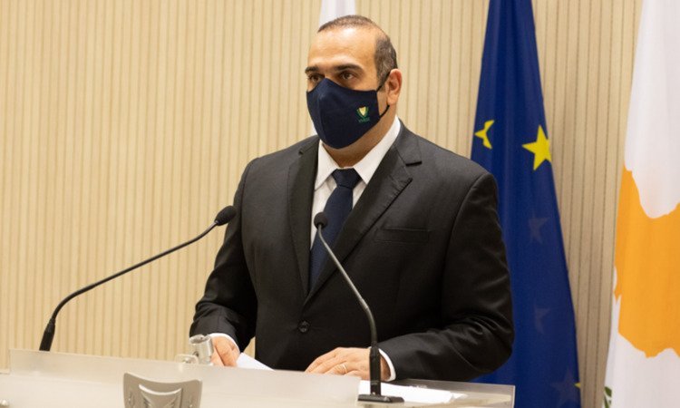 karousiosghfjk.jpg