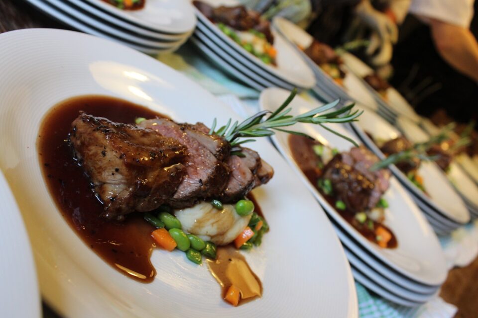 lamb-4609005_1280-960x640.jpg