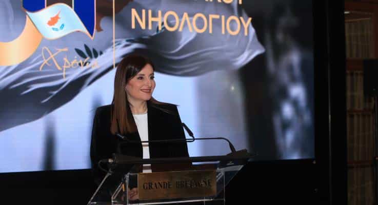 marina-hadjimanoli-shipping-minister.jpg