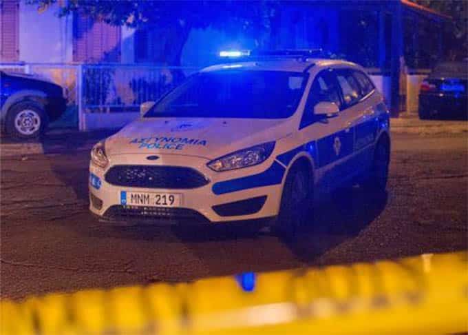 police-car-at-night.jpg