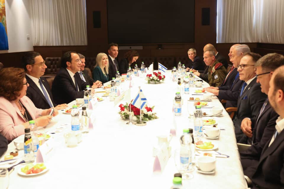 Pres-Netanyahu-talks-960x640.jpg
