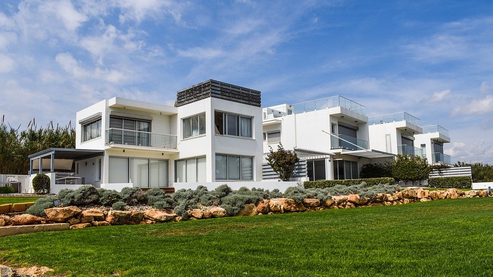 residence-2224882_960_720.jpg