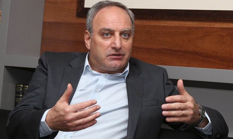 stefanou-akel.jpg