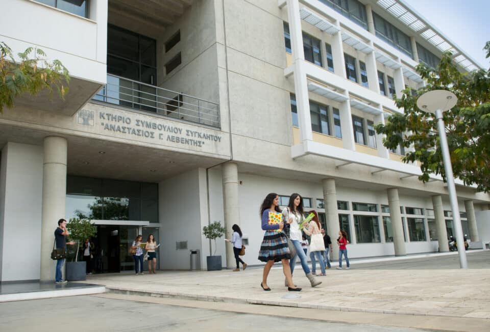 university-of-Cyprus-960x652.jpg