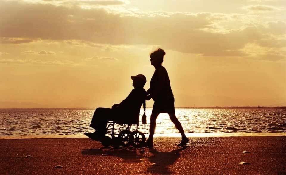 wheelchair-3948122_1920-960x589.jpg