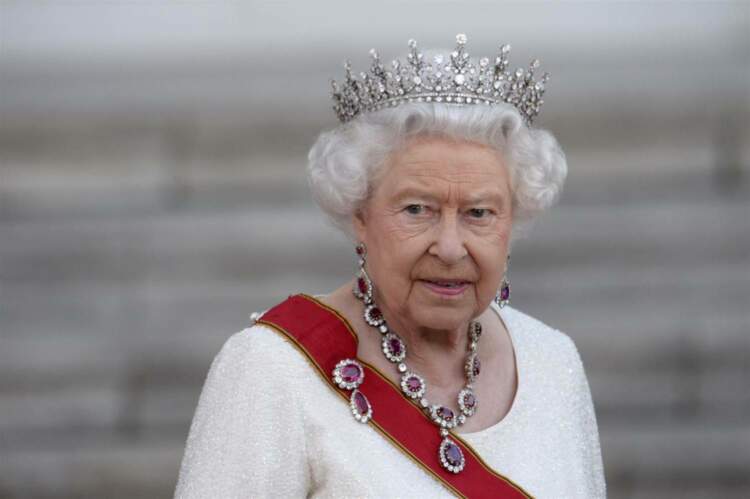 150903-queen-elizabeth-e1640548456180.jpg