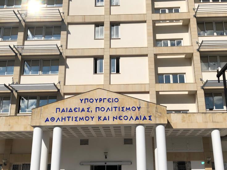 166f100d619e44649872b95ccb291e68.jpg
