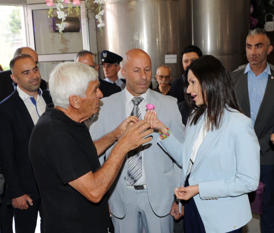 Agriculture-Minister-Panayiotou-Rose-festival-5-960x816.jpg