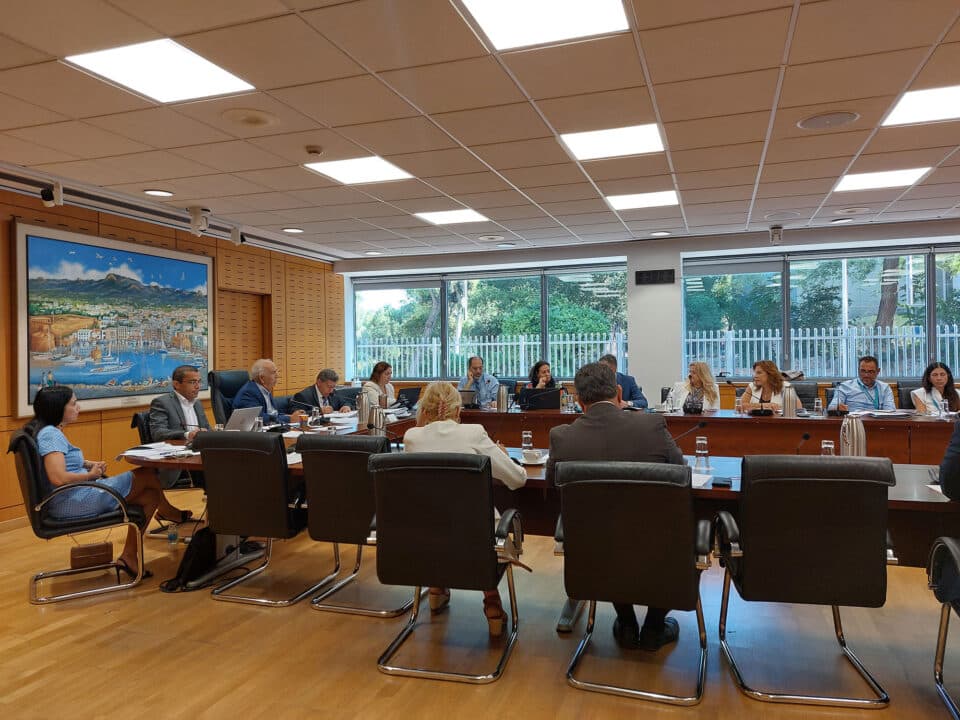 audit-committee-960x720.jpg