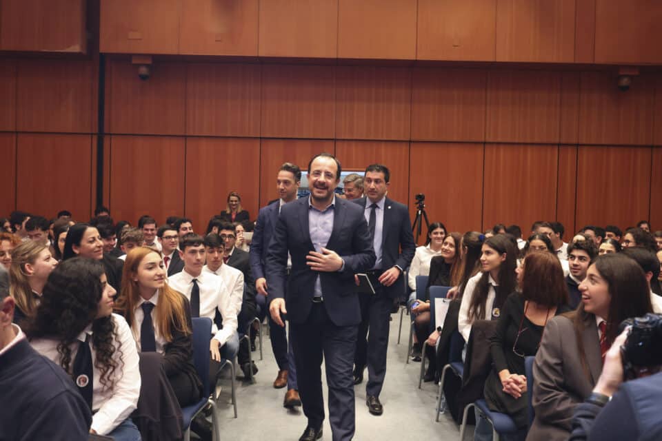 Christodoulides-Youth-Debate-–-Young-People-Ask-3-960x640.jpg