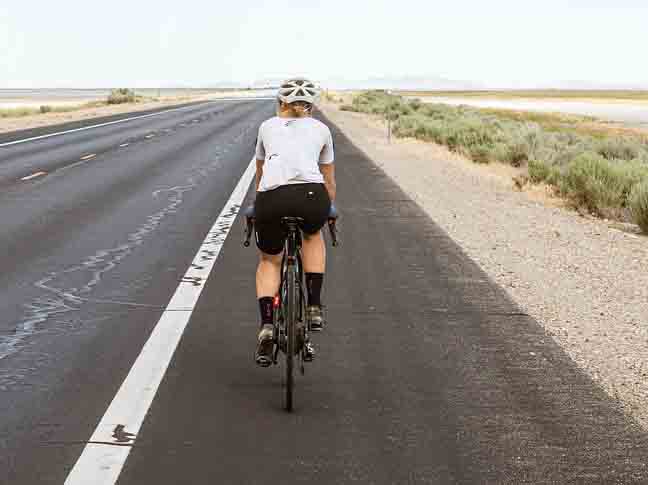 cyclist-5507225_1280.jpg
