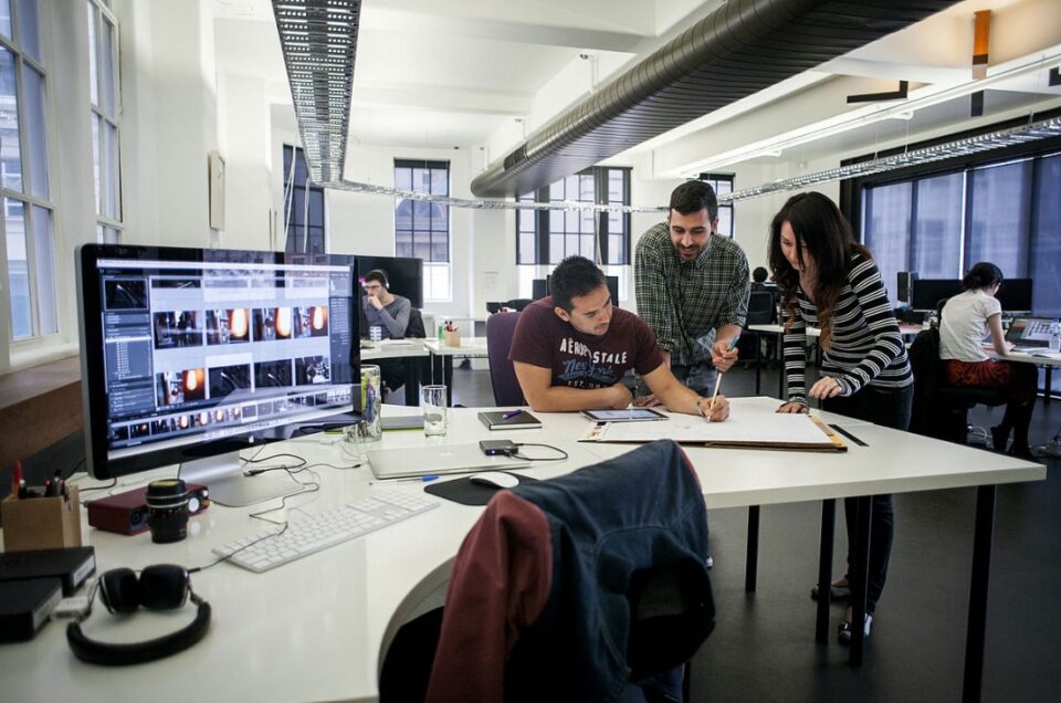 cyprus-business-now-tech-workers-international-companies-cyprus-office-960x636-1.jpg