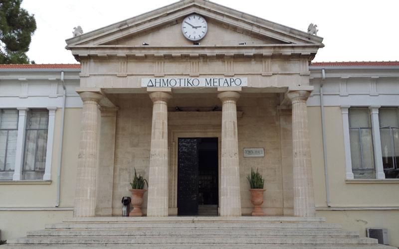 dimos-pafou-se-diathesimotita-leitourgos-se-ypochreotiki-adeia-ergatis.jpg