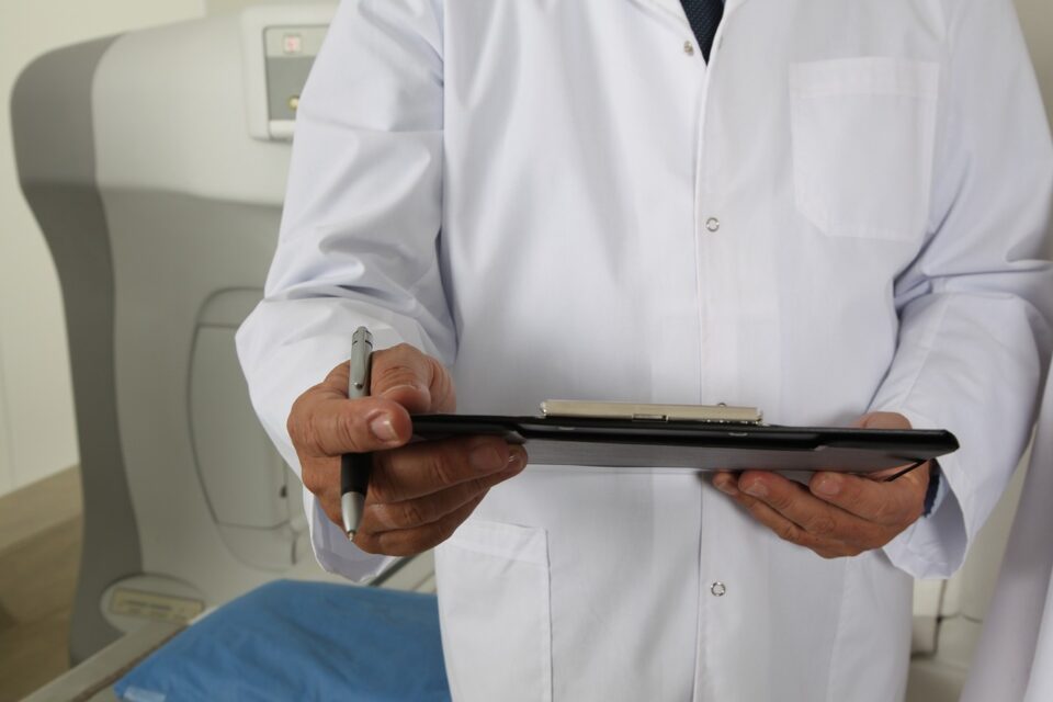 doctor-1228627_1280-960x640.jpg