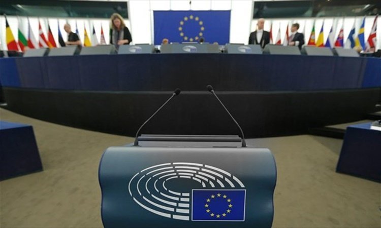 evropaikokoinovoulio.jpg