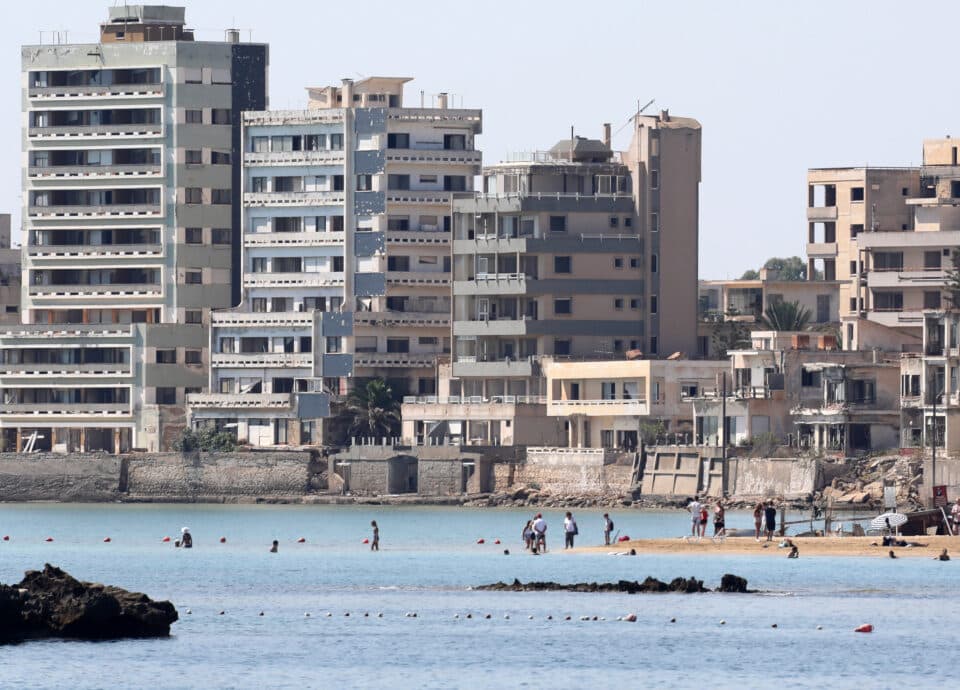 feature-Esra-main-Hotels-on-the-beach-front-in-Varosha-960x690.jpg