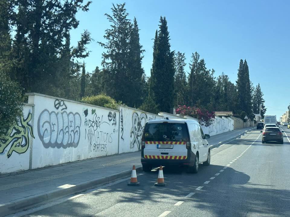 feature-nick-A-Facebook-group-posts-photos-of-the-location-of-mobile-traffic-camera-vans.jpg
