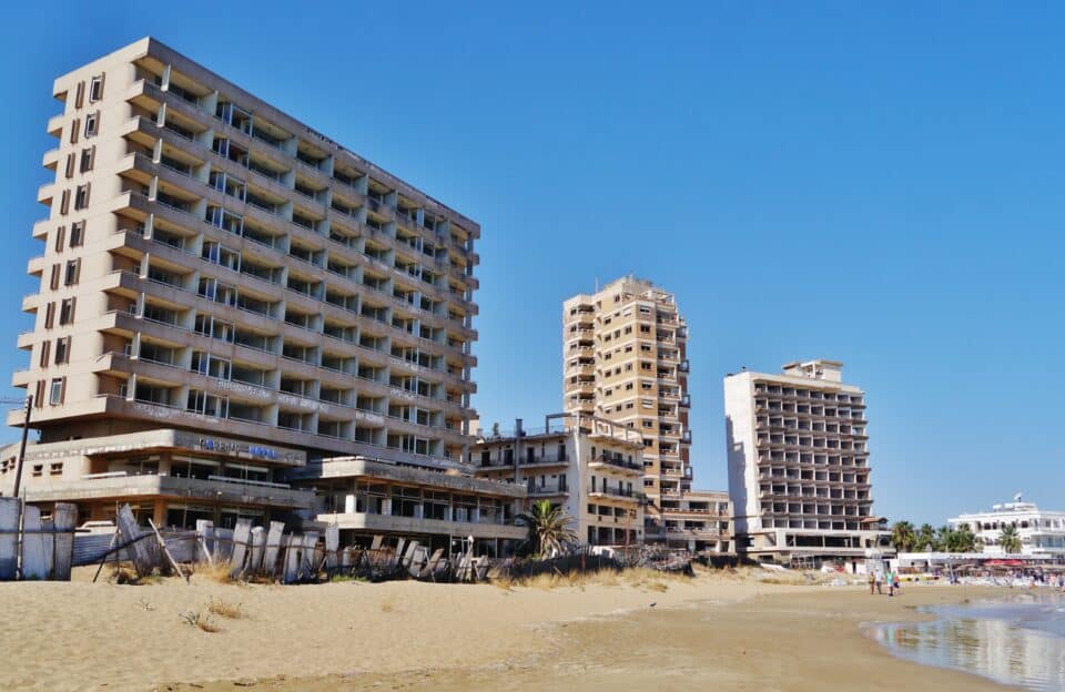 golden-sands-960x624.jpg