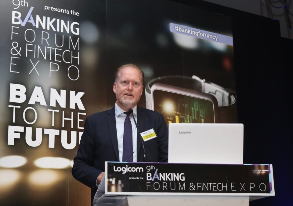 hellenic-bank-oliver-gatzke-CEO-banking-forum-960x674.jpg