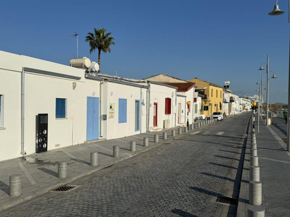 larnaca-960x720.jpg