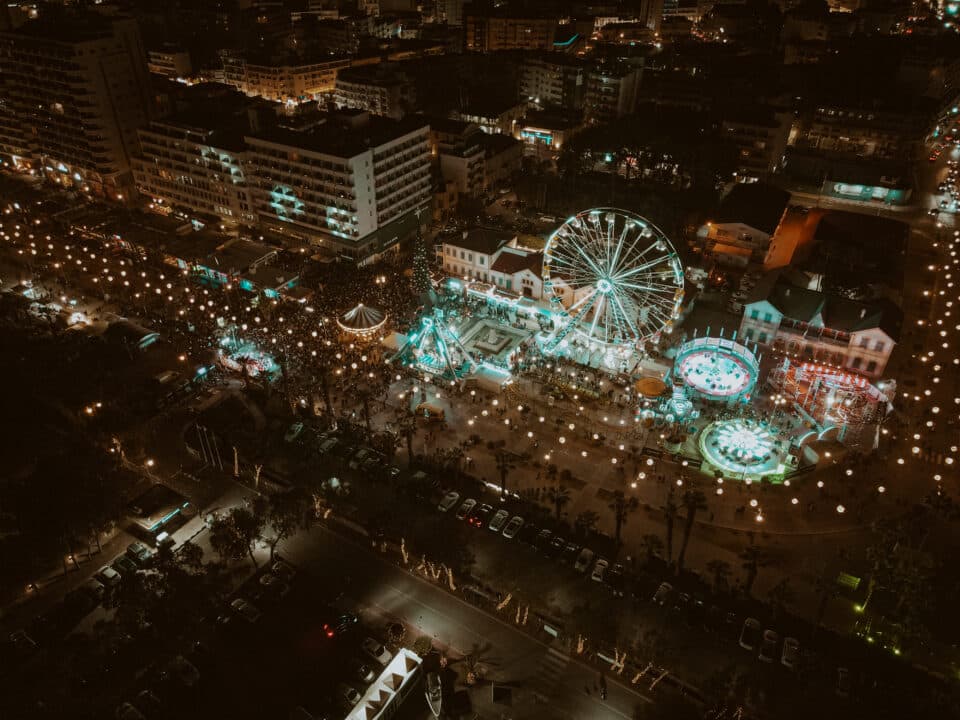 lca-christmas-lights-960x720.jpg