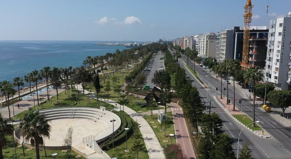 Molos-without-cars-960x524.jpg