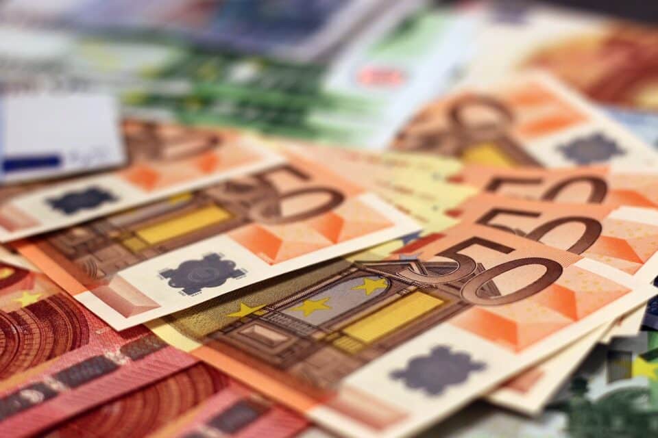 money-1005477_1280-960x640.jpg