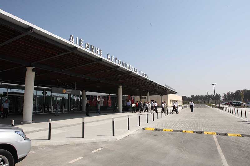 paphos-airport.jpg