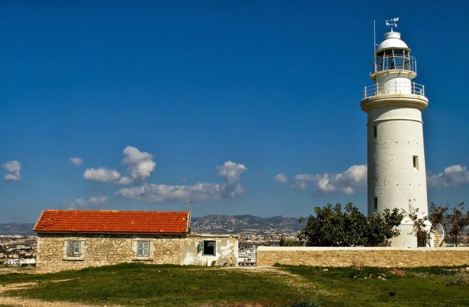 Paphos-lighthouse-960x628.jpg