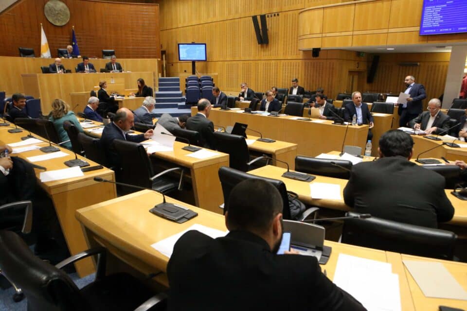 Plenum-christos2-960x640.jpg