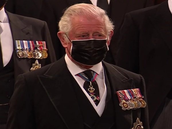 prigkipas-karolos-dakria.jpg