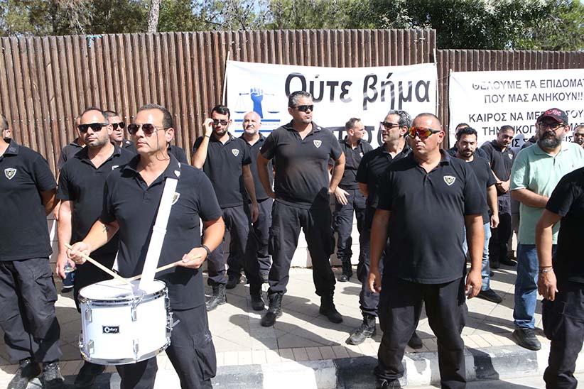prison-protest-1.jpg