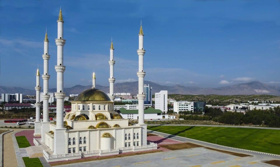 suat-gunsel-mosque-960x573.jpg