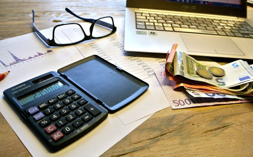 taxes-1.jpg